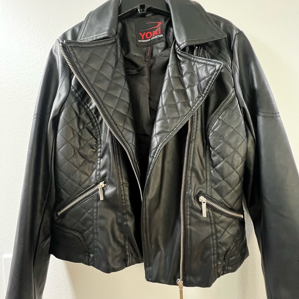 Yoki Women's Black Leather Jacket with Quilted Design